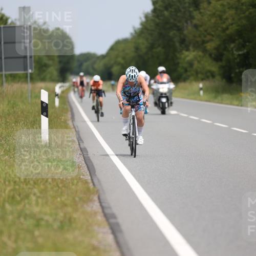 22.06.2025 - Viking Triathlon Yannick Fuchs http://msf.ph/oto/8085586 22.06.2025 12:38:48 Radfahren 54, 106, 130, 192, 194, 329, 335, 429, 555 meine-sportfotos.de