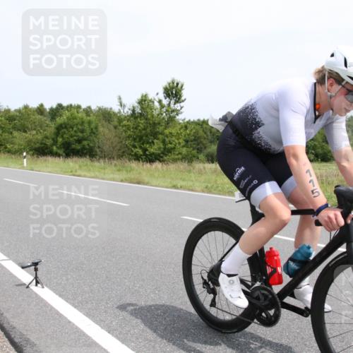 22.06.2025 - Viking Triathlon Yannick Fuchs http://msf.ph/oto/8085615 22.06.2025 13:08:21 Radfahren 115, 494 meine-sportfotos.de