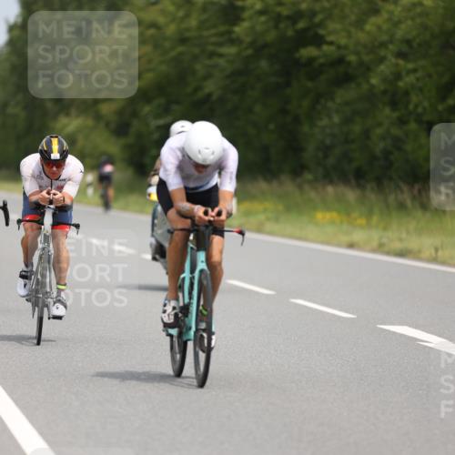 22.06.2025 - Viking Triathlon Yannick Fuchs http://msf.ph/oto/8085620 22.06.2025 12:38:53 Radfahren 54, 130, 156, 192, 194, 329, 335, 555 meine-sportfotos.de
