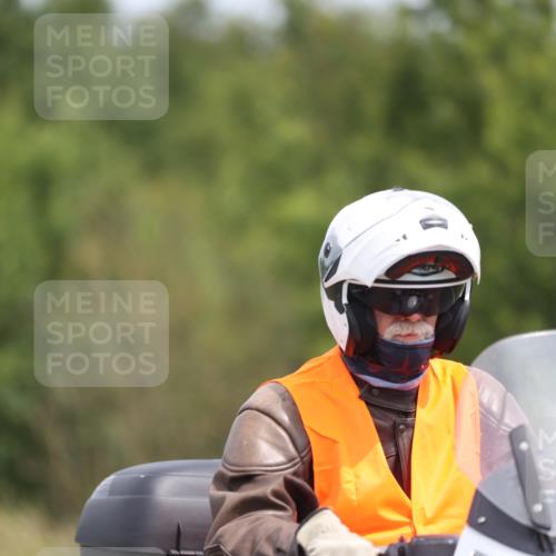 22.06.2025 - Viking Triathlon Yannick Fuchs http://msf.ph/oto/8085645 22.06.2025 12:38:56 Radfahren 54, 130, 140, 156, 192, 194, 329, 555, 631 meine-sportfotos.de