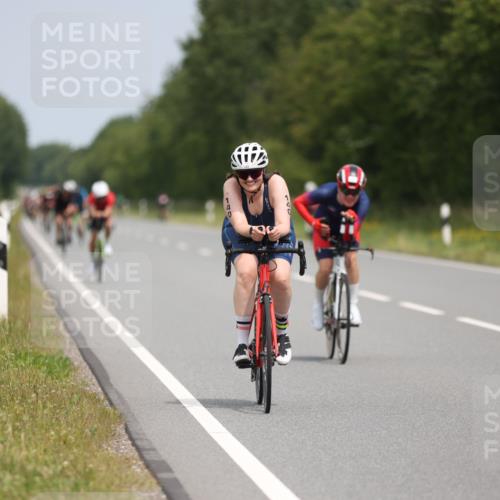 22.06.2025 - Viking Triathlon Yannick Fuchs http://msf.ph/oto/8085649 22.06.2025 12:39:03 Radfahren 5, 140, 156, 271, 450, 631 meine-sportfotos.de