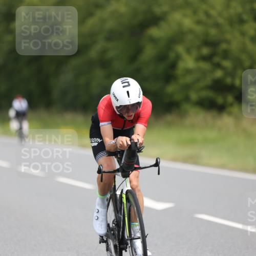 22.06.2025 - Viking Triathlon Yannick Fuchs http://msf.ph/oto/8085677 22.06.2025 12:39:08 Radfahren 5, 23, 140, 271, 450, 527, 631 meine-sportfotos.de