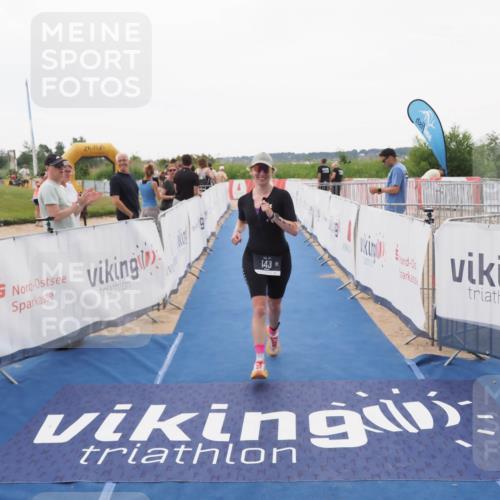 22.06.2025 - Viking Triathlon MichiJ http://msf.ph/oto/8085686 22.06.2025 16:21:30 Ziel 143 meine-sportfotos.de