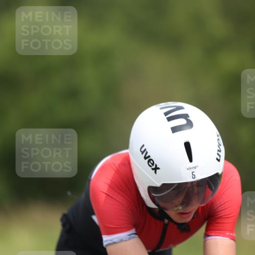 22.06.2025 - Viking Triathlon Yannick Fuchs http://msf.ph/oto/8085691 22.06.2025 12:39:09 Radfahren 5, 23, 140, 271, 450, 527, 631 meine-sportfotos.de