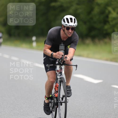 22.06.2025 - Viking Triathlon Yannick Fuchs http://msf.ph/oto/8085693 22.06.2025 12:39:11 Radfahren 5, 23, 159, 271, 450, 527 meine-sportfotos.de