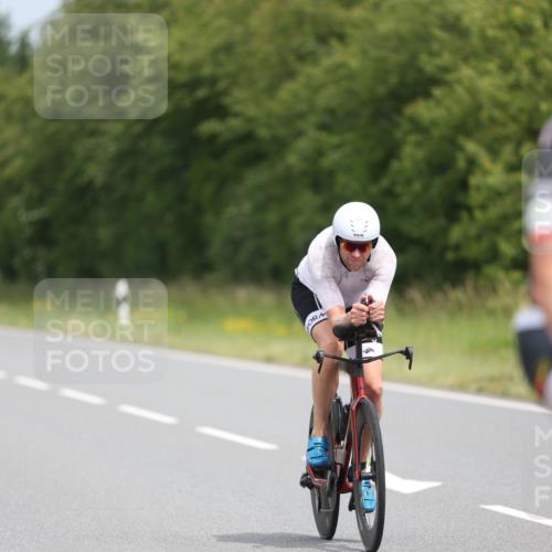 22.06.2025 - Viking Triathlon Yannick Fuchs http://msf.ph/oto/8085733 22.06.2025 12:39:24 Radfahren 159, 292, 303, 490, 510, 624, 633 meine-sportfotos.de