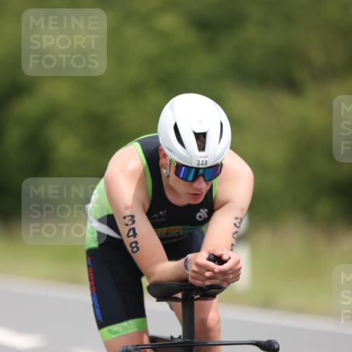 22.06.2025 - Viking Triathlon Yannick Fuchs http://msf.ph/oto/8085793 22.06.2025 12:39:55 Radfahren 30, 132, 348, 408 meine-sportfotos.de