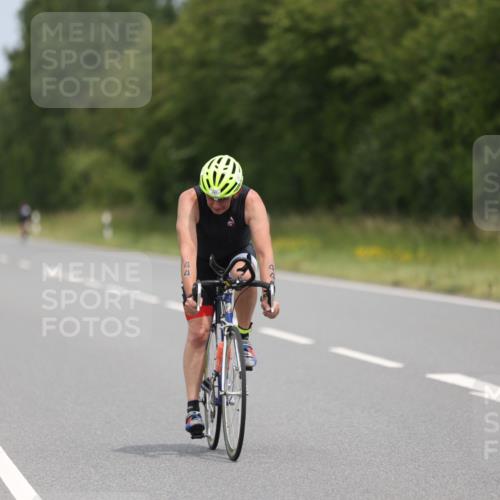 22.06.2025 - Viking Triathlon Yannick Fuchs http://msf.ph/oto/8085848 22.06.2025 12:40:10 Radfahren 108, 330, 447 meine-sportfotos.de
