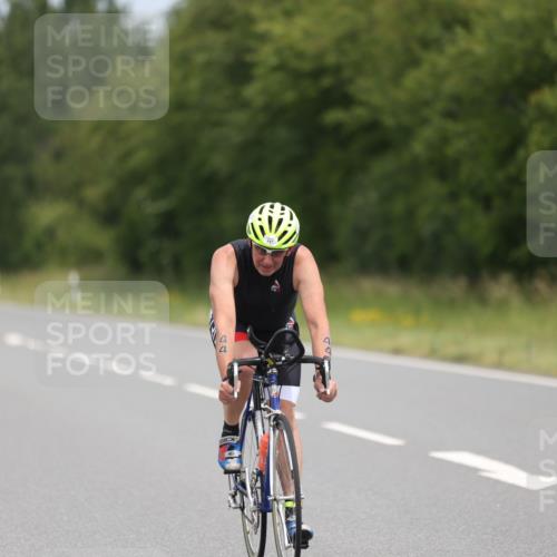 22.06.2025 - Viking Triathlon Yannick Fuchs http://msf.ph/oto/8085850 22.06.2025 12:40:11 Radfahren 108, 330, 447 meine-sportfotos.de