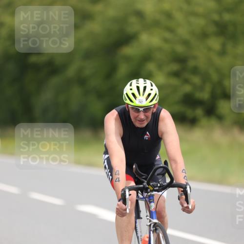 22.06.2025 - Viking Triathlon Yannick Fuchs http://msf.ph/oto/8085858 22.06.2025 12:40:12 Radfahren 108, 330, 447 meine-sportfotos.de