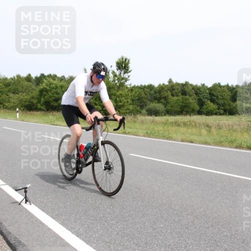 22.06.2025 - Viking Triathlon Yannick Fuchs http://msf.ph/oto/8085908 22.06.2025 13:10:12 Radfahren 181, 614 meine-sportfotos.de