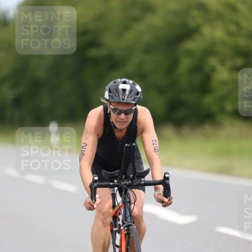 22.06.2025 - Viking Triathlon Yannick Fuchs http://msf.ph/oto/8085919 22.06.2025 12:40:44 Radfahren 31, 131, 267, 479, 509 meine-sportfotos.de