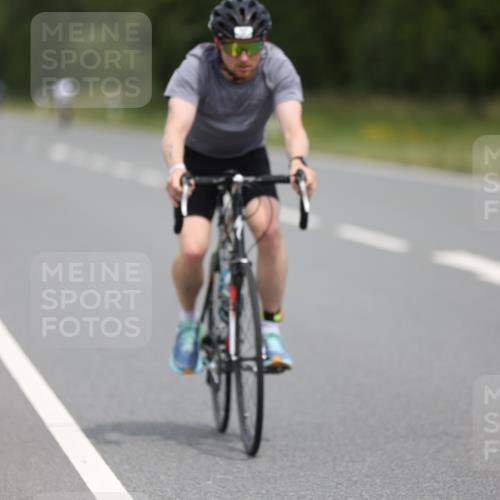 22.06.2025 - Viking Triathlon Yannick Fuchs http://msf.ph/oto/8085929 22.06.2025 12:40:46 Radfahren 31, 131, 267, 309, 479, 509, 620, 626 meine-sportfotos.de