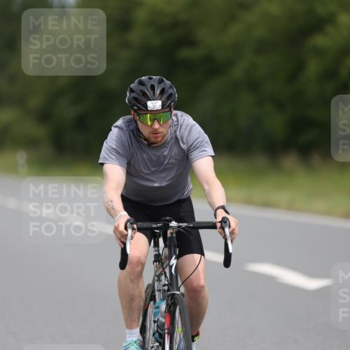 22.06.2025 - Viking Triathlon Yannick Fuchs http://msf.ph/oto/8085932 22.06.2025 12:40:47 Radfahren 31, 131, 267, 309, 479, 509, 620, 626 meine-sportfotos.de