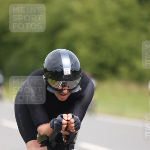 22.06.2025 - Viking Triathlon Yannick Fuchs http://msf.ph/oto/8085954 22.06.2025 12:40:56 Radfahren 71, 148, 214, 309, 464, 620, 626, 639 meine-sportfotos.de