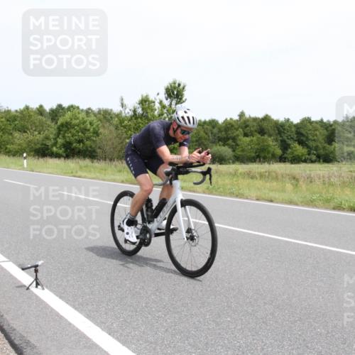 22.06.2025 - Viking Triathlon Yannick Fuchs http://msf.ph/oto/8085984 22.06.2025 13:10:46 Radfahren 136, 225, 488 meine-sportfotos.de