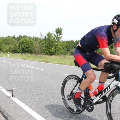 22.06.2025 - Viking Triathlon Yannick Fuchs http://msf.ph/oto/8086009 22.06.2025 13:10:54 Radfahren 621, 634 meine-sportfotos.de