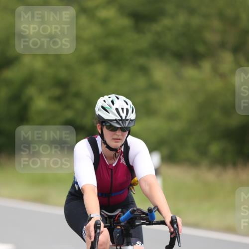 22.06.2025 - Viking Triathlon Yannick Fuchs http://msf.ph/oto/8086021 22.06.2025 12:41:11 Radfahren 66, 206, 462, 523 meine-sportfotos.de