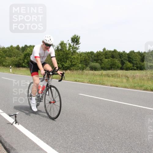 22.06.2025 - Viking Triathlon Yannick Fuchs http://msf.ph/oto/8086040 22.06.2025 13:11:05 Radfahren 154, 291, 318 meine-sportfotos.de