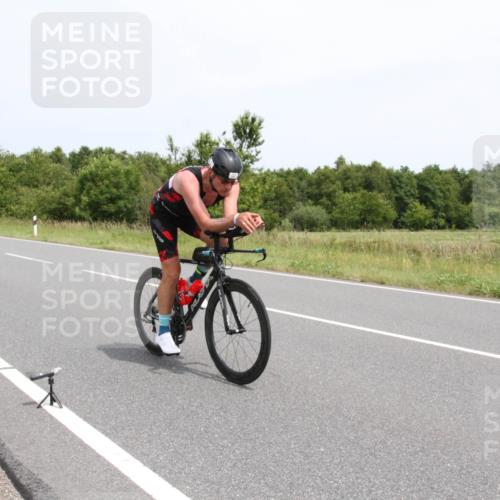 22.06.2025 - Viking Triathlon Yannick Fuchs http://msf.ph/oto/8086069 22.06.2025 13:11:17 Radfahren 327, 342 meine-sportfotos.de
