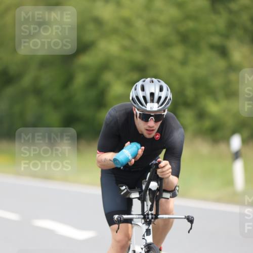 22.06.2025 - Viking Triathlon Yannick Fuchs http://msf.ph/oto/8086071 22.06.2025 12:41:38 Radfahren 87, 115, 193, 201, 216, 222, 434, 435, 492, 508, 647 meine-sportfotos.de
