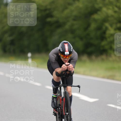 22.06.2025 - Viking Triathlon Yannick Fuchs http://msf.ph/oto/8086105 22.06.2025 12:41:46 Radfahren 115, 216, 257, 434, 508, 647 meine-sportfotos.de