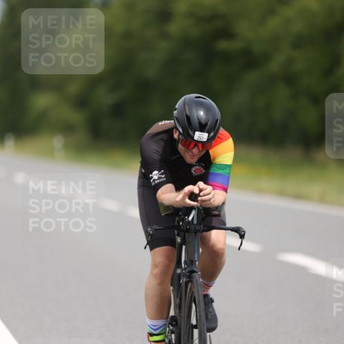22.06.2025 - Viking Triathlon Yannick Fuchs http://msf.ph/oto/8086132 22.06.2025 12:41:52 Radfahren 257, 290, 434, 647 meine-sportfotos.de