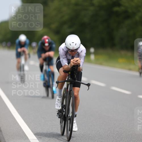 22.06.2025 - Viking Triathlon Yannick Fuchs http://msf.ph/oto/8086140 22.06.2025 12:42:13 Radfahren 25, 65, 154, 251, 336, 369, 457, 520, 602 meine-sportfotos.de