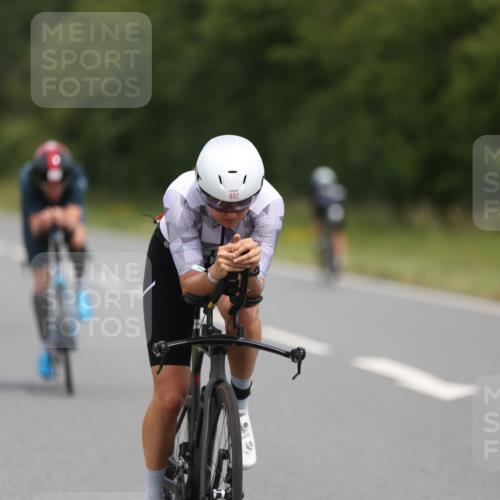 22.06.2025 - Viking Triathlon Yannick Fuchs http://msf.ph/oto/8086143 22.06.2025 12:42:13 Radfahren 25, 65, 154, 251, 336, 369, 457, 520, 602 meine-sportfotos.de