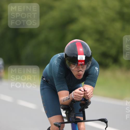 22.06.2025 - Viking Triathlon Yannick Fuchs http://msf.ph/oto/8086154 22.06.2025 12:42:15 Radfahren 25, 65, 154, 251, 336, 369, 457, 520, 602 meine-sportfotos.de