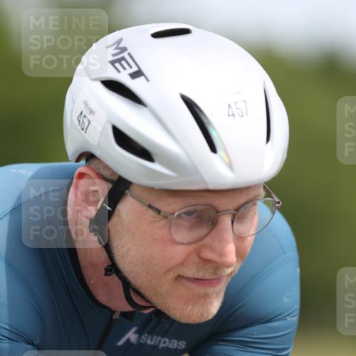 22.06.2025 - Viking Triathlon Yannick Fuchs http://msf.ph/oto/8086165 22.06.2025 12:42:16 Radfahren 25, 65, 154, 251, 336, 369, 457, 520, 602 meine-sportfotos.de