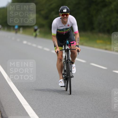22.06.2025 - Viking Triathlon Yannick Fuchs http://msf.ph/oto/8086192 22.06.2025 12:43:09 Radfahren 40, 209, 291, 448, 606 meine-sportfotos.de