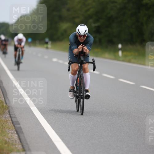 22.06.2025 - Viking Triathlon Yannick Fuchs http://msf.ph/oto/8086211 22.06.2025 12:43:14 Radfahren 40, 209, 291, 301, 438, 448, 606 meine-sportfotos.de