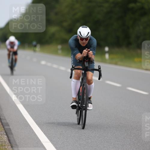 22.06.2025 - Viking Triathlon Yannick Fuchs http://msf.ph/oto/8086214 22.06.2025 12:43:14 Radfahren 40, 209, 291, 301, 438, 448, 606 meine-sportfotos.de