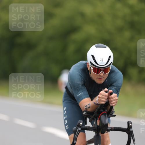 22.06.2025 - Viking Triathlon Yannick Fuchs http://msf.ph/oto/8086223 22.06.2025 12:43:15 Radfahren 40, 291, 301, 438, 448 meine-sportfotos.de