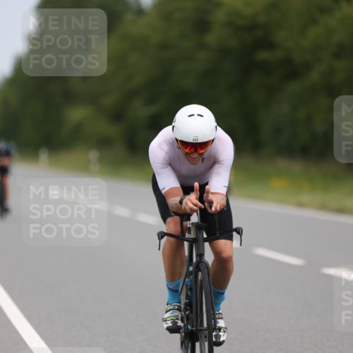 22.06.2025 - Viking Triathlon Yannick Fuchs http://msf.ph/oto/8086237 22.06.2025 12:43:18 Radfahren 40, 207, 301, 438, 448, 546, 621 meine-sportfotos.de