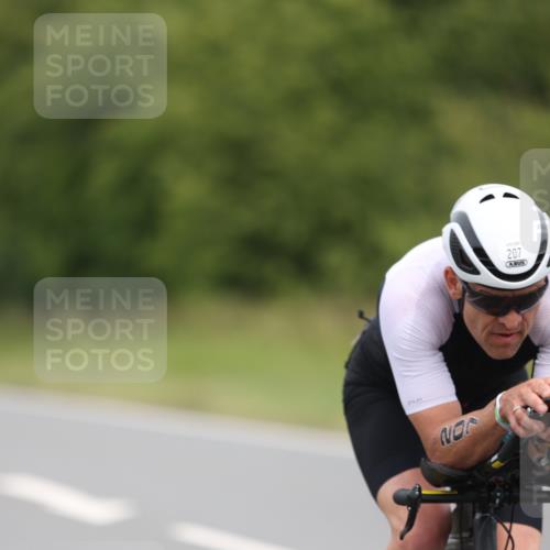 22.06.2025 - Viking Triathlon Yannick Fuchs http://msf.ph/oto/8086294 22.06.2025 12:43:27 Radfahren 12, 109, 207, 301, 320, 438, 546, 616, 621 meine-sportfotos.de
