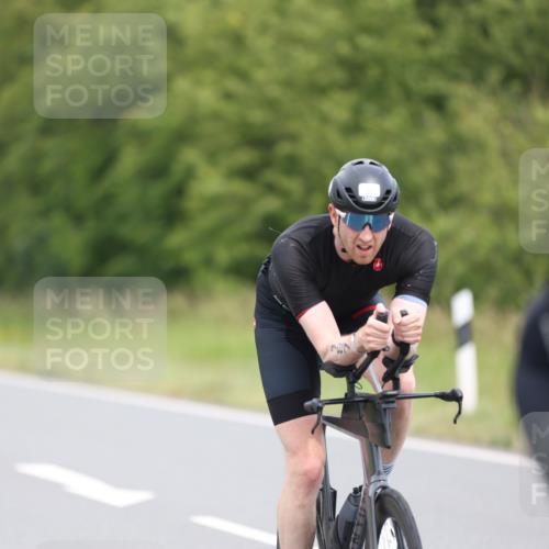 22.06.2025 - Viking Triathlon Yannick Fuchs http://msf.ph/oto/8086333 22.06.2025 12:43:38 Radfahren 12, 124, 187, 316, 327, 349, 359, 388, 407, 428, 442, 493, 522, 654 meine-sportfotos.de