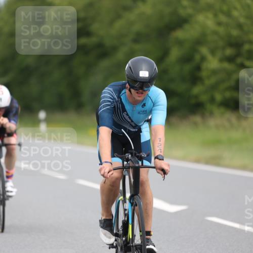 22.06.2025 - Viking Triathlon Yannick Fuchs http://msf.ph/oto/8086340 22.06.2025 12:43:39 Radfahren 12, 124, 187, 316, 327, 349, 359, 388, 407, 428, 442, 493, 506, 522, 654 meine-sportfotos.de