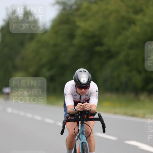 22.06.2025 - Viking Triathlon Yannick Fuchs http://msf.ph/oto/8086423 22.06.2025 12:43:55 Radfahren 7, 83, 196, 318 meine-sportfotos.de