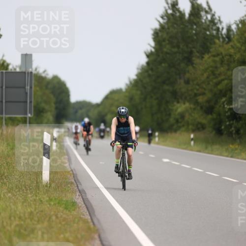 22.06.2025 - Viking Triathlon Yannick Fuchs http://msf.ph/oto/8086436 22.06.2025 12:44:14 Radfahren 136, 342 meine-sportfotos.de