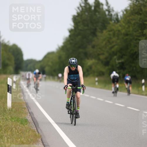 22.06.2025 - Viking Triathlon Yannick Fuchs http://msf.ph/oto/8086438 22.06.2025 12:44:16 Radfahren 136, 342, 374 meine-sportfotos.de