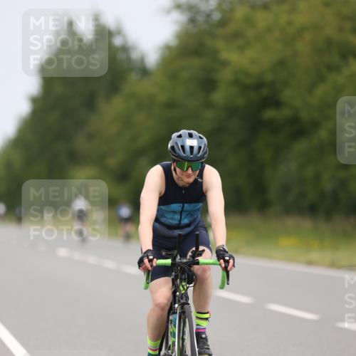 22.06.2025 - Viking Triathlon Yannick Fuchs http://msf.ph/oto/8086443 22.06.2025 12:44:18 Radfahren 136, 342, 374, 634 meine-sportfotos.de