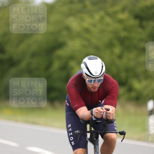22.06.2025 - Viking Triathlon Yannick Fuchs http://msf.ph/oto/8086519 22.06.2025 12:44:43 Radfahren 53 meine-sportfotos.de