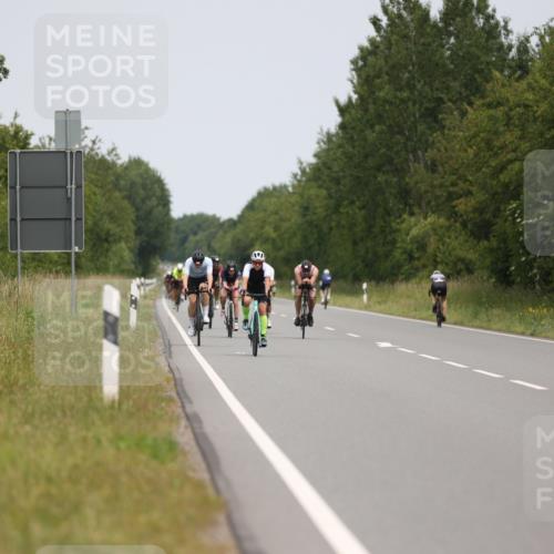 22.06.2025 - Viking Triathlon Yannick Fuchs http://msf.ph/oto/8086557 22.06.2025 12:45:26 Radfahren 147, 255, 357, 515, 535, 611 meine-sportfotos.de