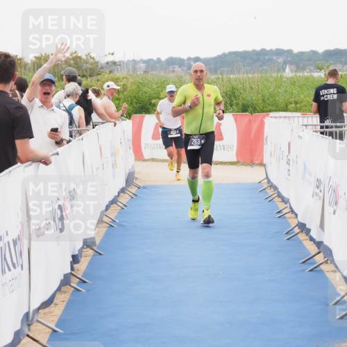 22.06.2025 - Viking Triathlon MichiJ http://msf.ph/oto/8086575 22.06.2025 16:16:49 Ziel 263, 459 meine-sportfotos.de