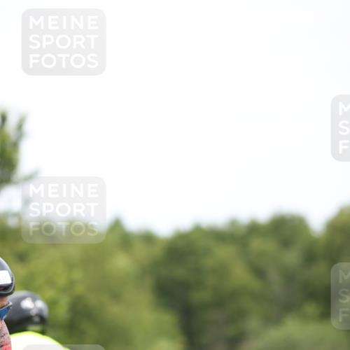 22.06.2025 - Viking Triathlon Yannick Fuchs http://msf.ph/oto/8086602 22.06.2025 12:45:38 Radfahren 147, 225, 255, 278, 312, 357, 395, 491, 515, 535, 611 meine-sportfotos.de