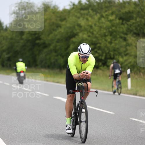 22.06.2025 - Viking Triathlon Yannick Fuchs http://msf.ph/oto/8086604 22.06.2025 12:45:41 Radfahren 225, 278, 312, 395, 491 meine-sportfotos.de