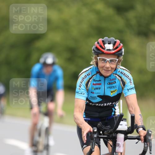 22.06.2025 - Viking Triathlon Yannick Fuchs http://msf.ph/oto/8086648 22.06.2025 12:45:52 Radfahren 98, 190, 350, 644 meine-sportfotos.de