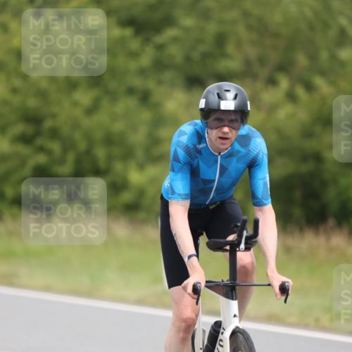 22.06.2025 - Viking Triathlon Yannick Fuchs http://msf.ph/oto/8086654 22.06.2025 12:45:52 Radfahren 98, 190, 350, 644 meine-sportfotos.de